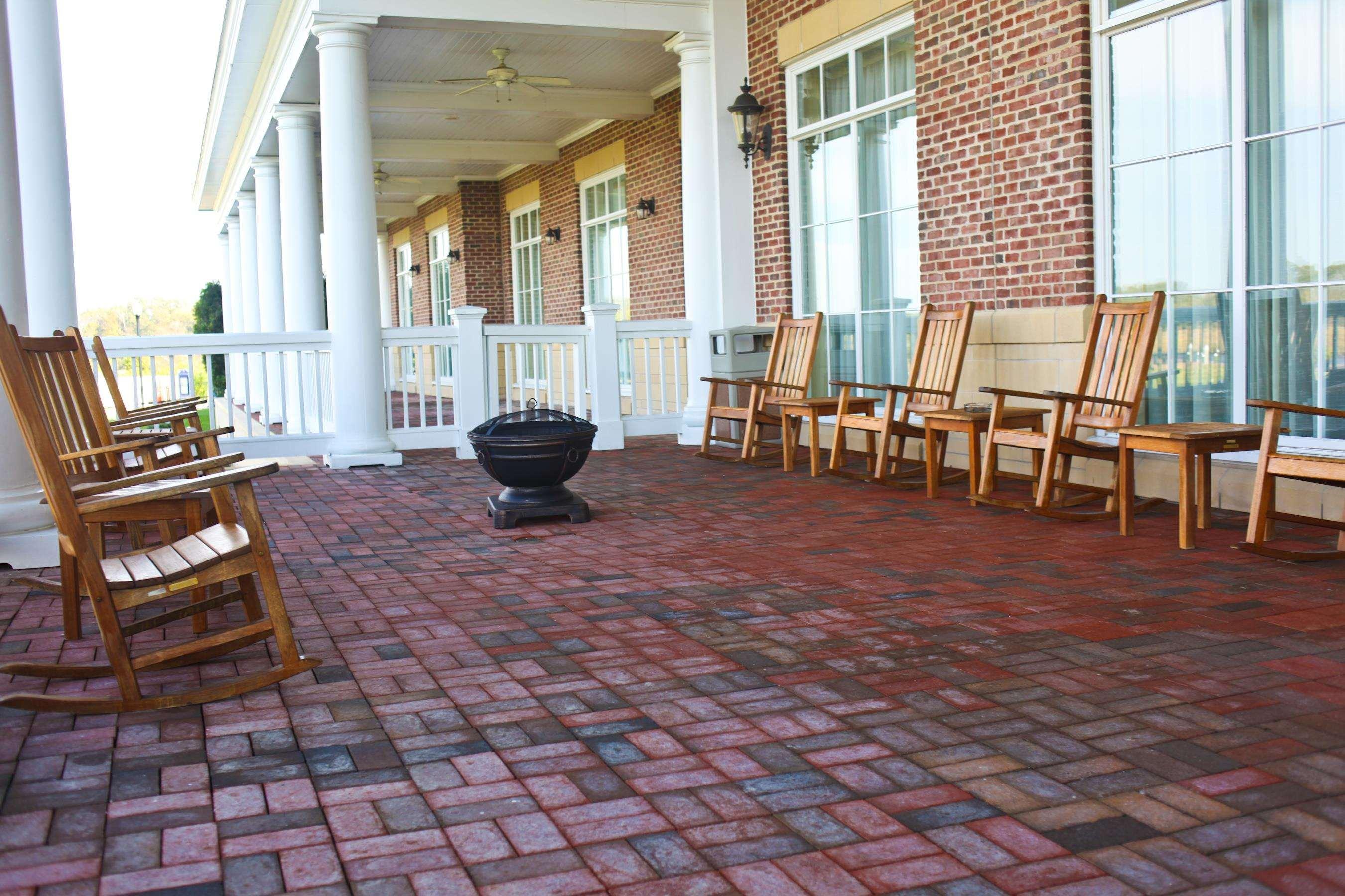 Hilton Garden Inn Suffolk Riverfront Экстерьер фото