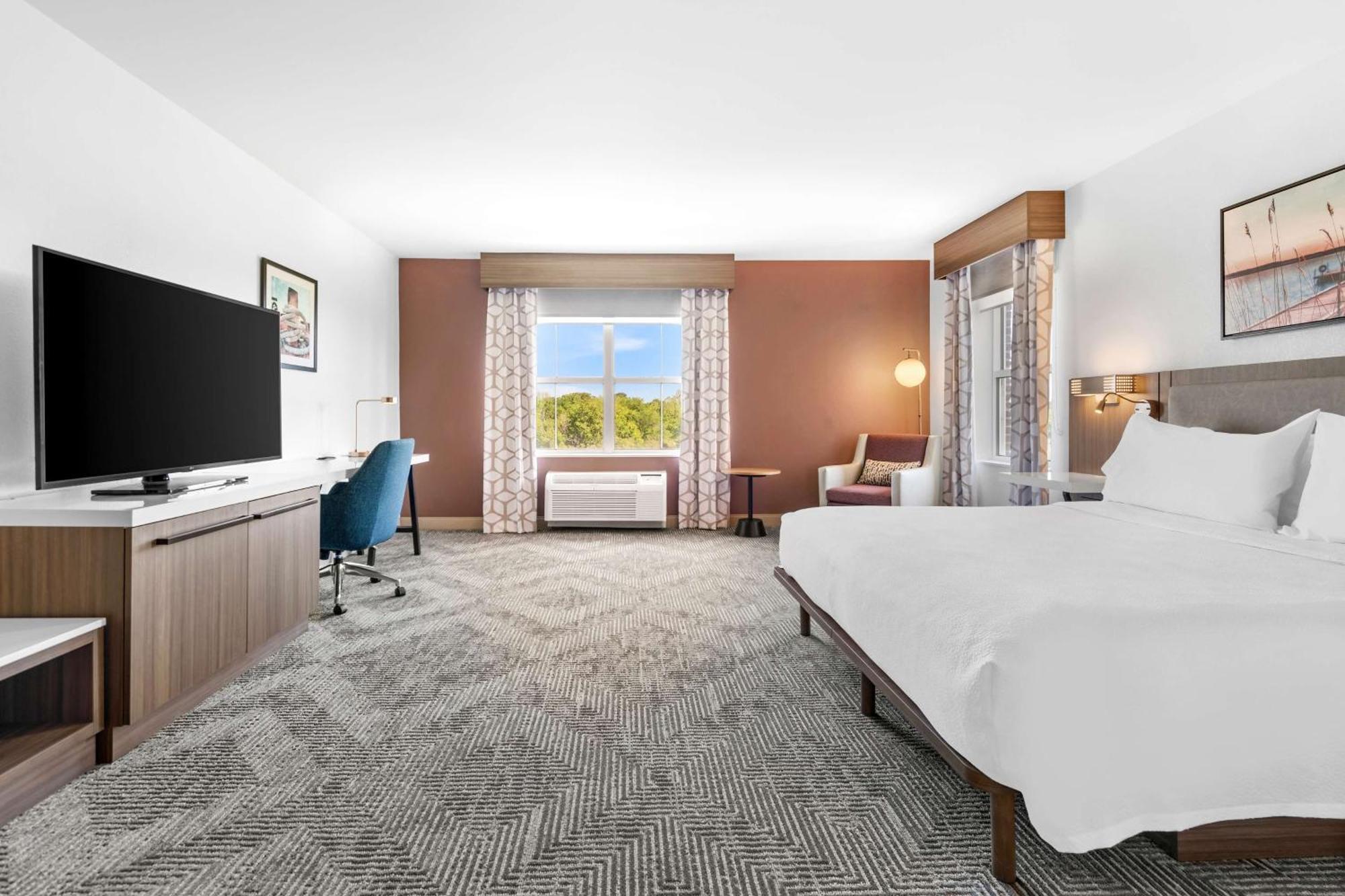 Hilton Garden Inn Suffolk Riverfront Экстерьер фото